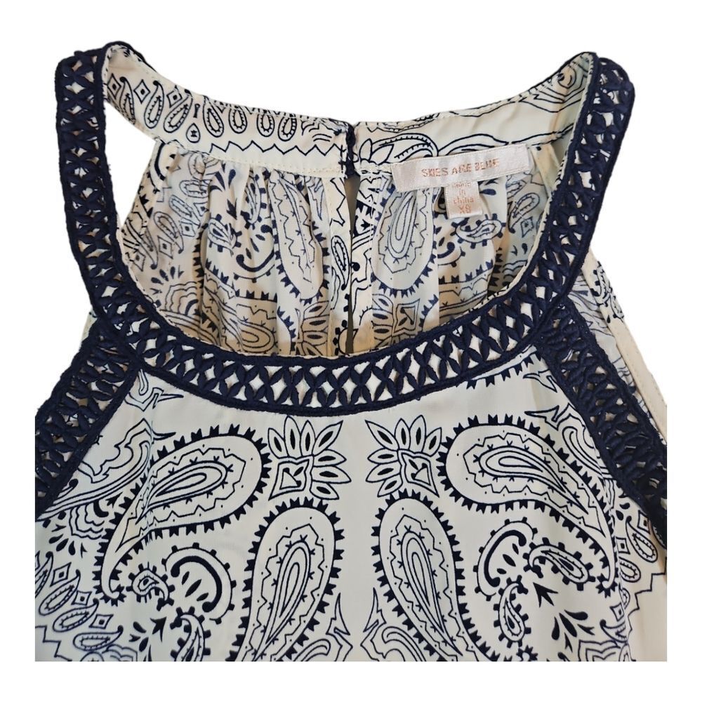 Skies Are Blue Hankerchief Print Halter Sleeveless Top XS Stitch Fix - Picture 2 of 7